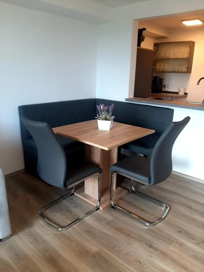 Apartment Wohlfuehlapartments Zum Hackelstein Fuchsmuhl